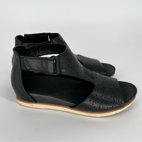 Baretraps Samira Sandals Black Perforated Comfort - Size 7.5 - Picture 7 of 12